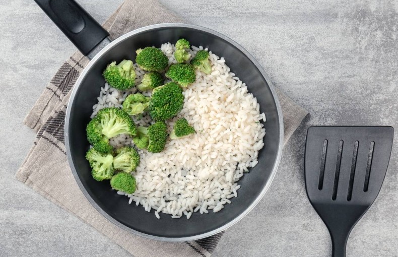 Receita de arroz com brócolis: saudável e delicioso